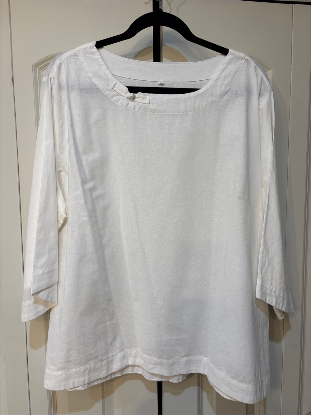 Women's White round Neck 3/4 Sleeve Top XXL